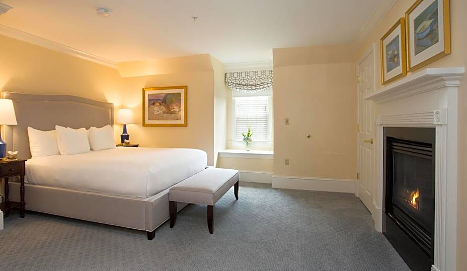 Photo 1 of 3 of Double Room