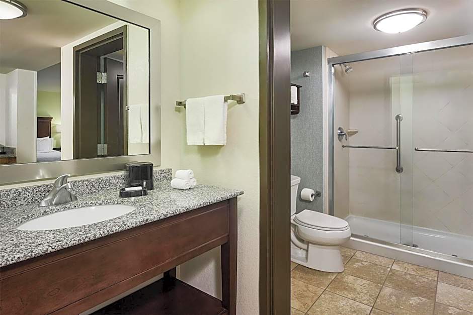 Hampton Inn By Hilton And Suites Destin