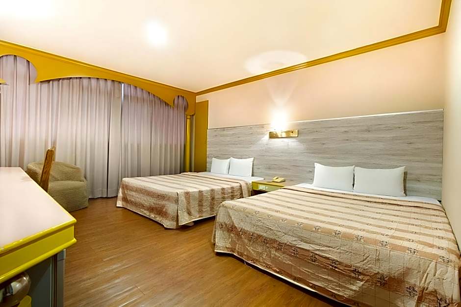 Hwa Nan Hotel