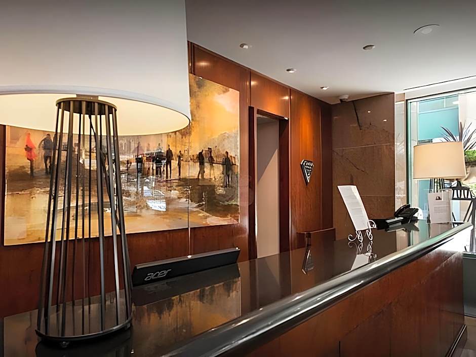 Cambridge Suites Toronto