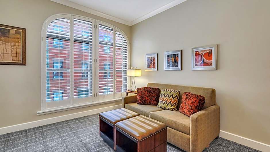 Staybridge Suites Savannah Historic District By IHG