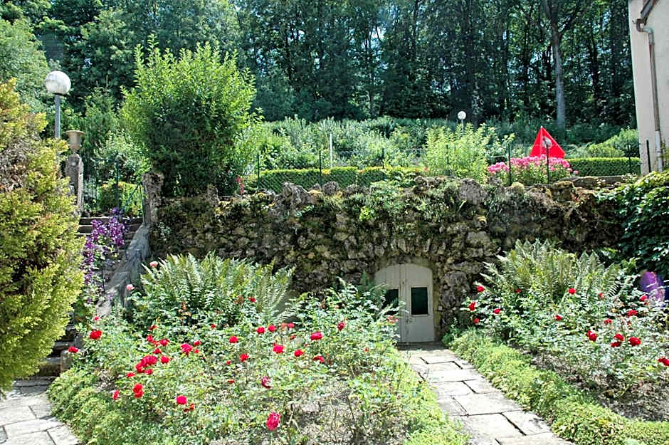 Hôtel et Studios d'Orfeuil