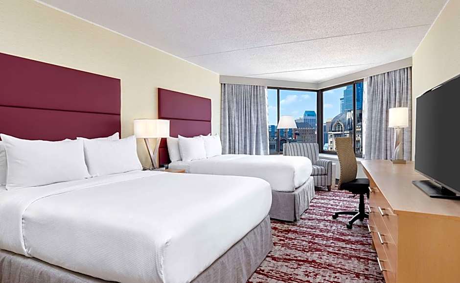 DoubleTree by Hilton - Philadelphia Center City