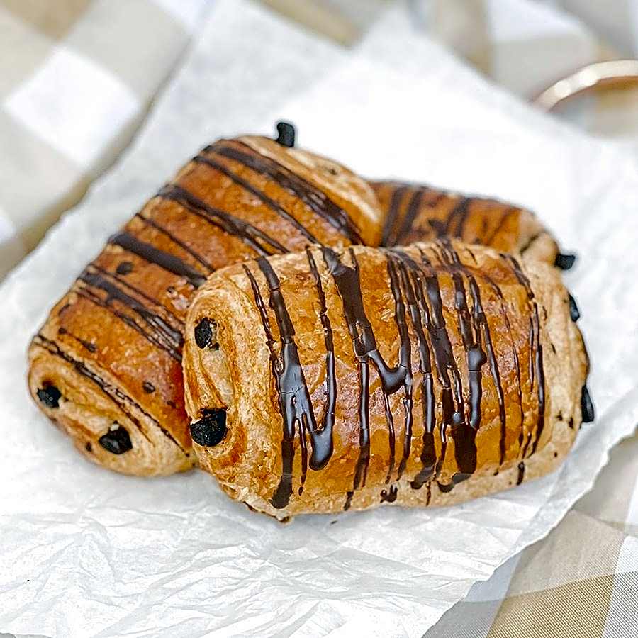 Goodfellas Thong lo Hostel #Check in time needed#