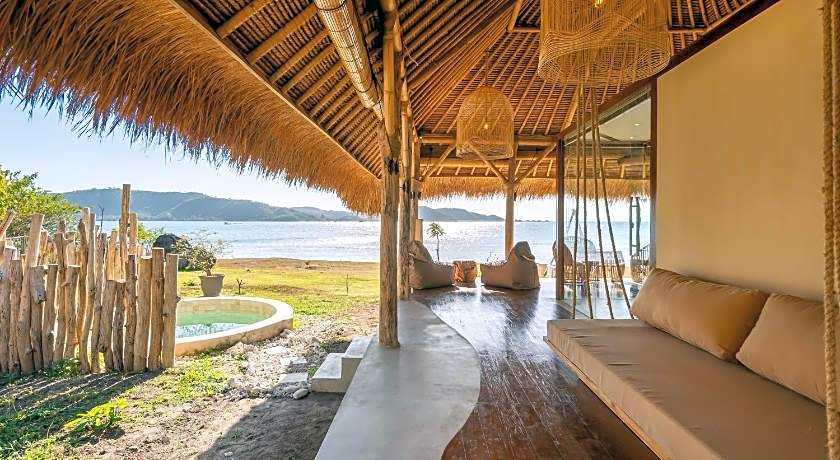 Bleu MATHIS Gili Asahan