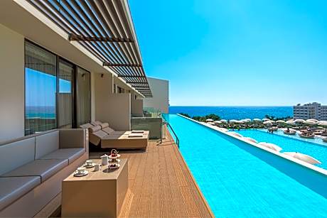 Amarande (Adults Only)