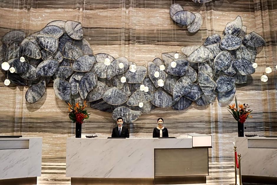 Pullman Huai'an Falcon