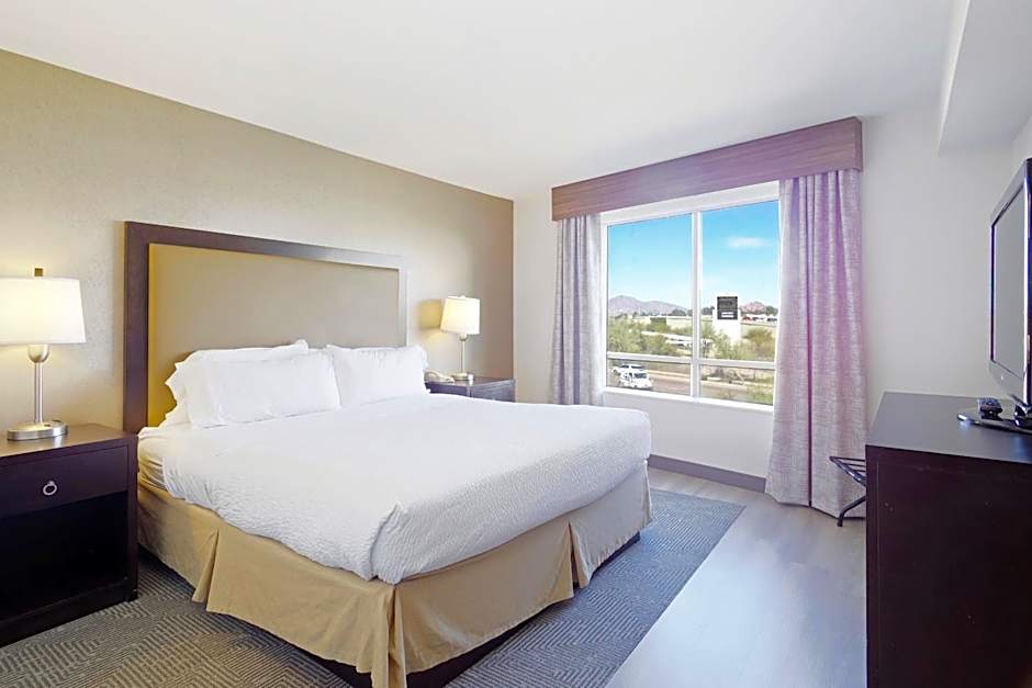 Holiday Inn Phoenix Airport By IHG