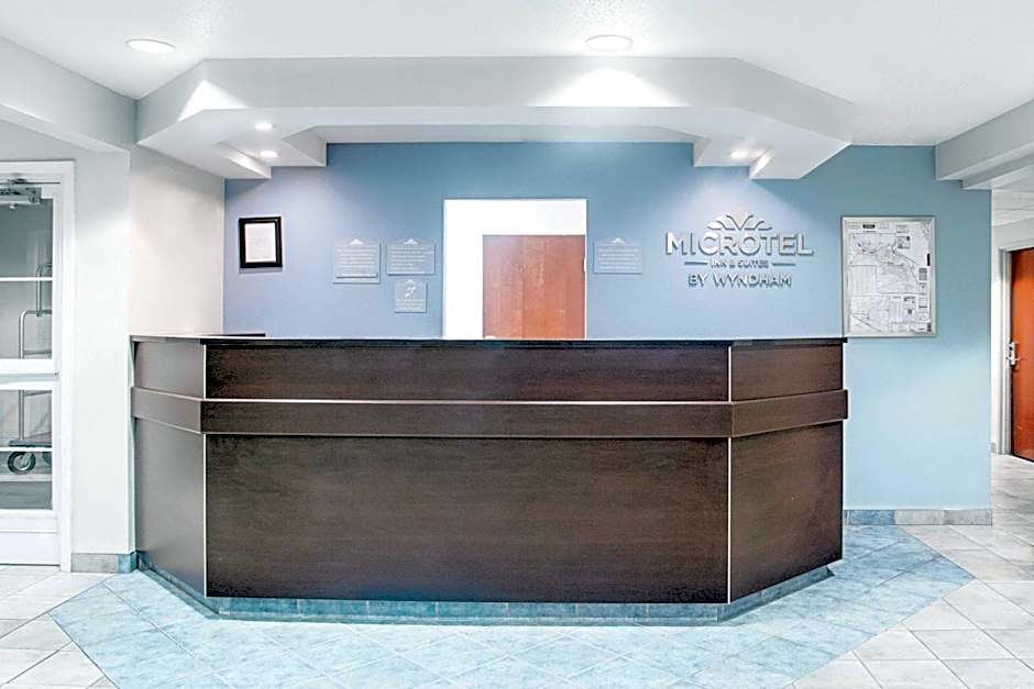 Microtel Inn & Suites By Wyndham Bath