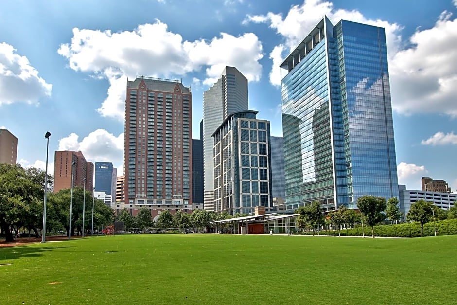Holiday Inn Express Hotel & Suites Houston-Downtown Convention Center By IHG