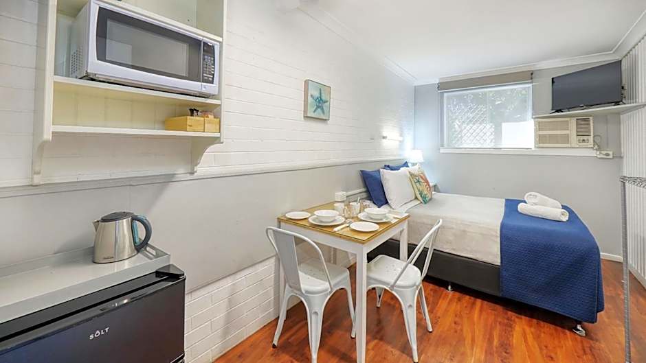 Almare Tourist Motel