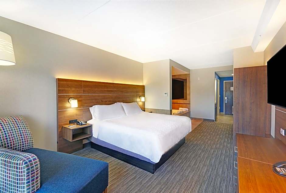 Holiday Inn Express Hotel & Suites - Woodstock By IHG