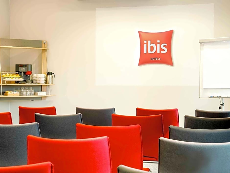 Ibis Warszawa Ostrobramska