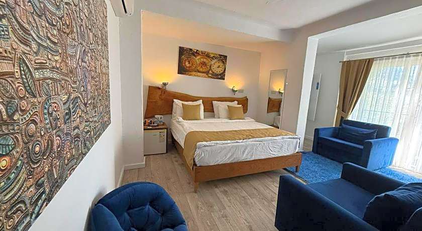 Rebetiko Hotel