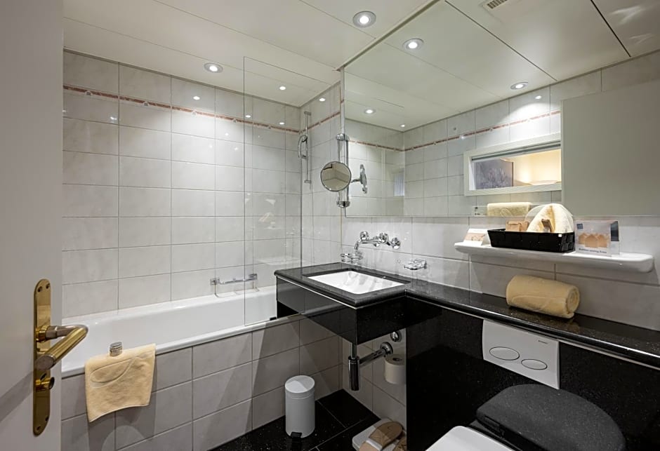 GAIA Hotel