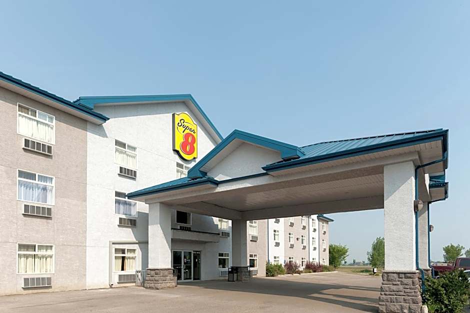 Super 8 by Wyndham Fort Saskatchewan