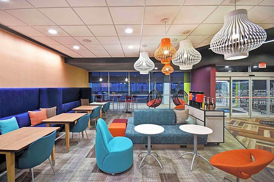 Tru by Hilton Fort Wayne, IN