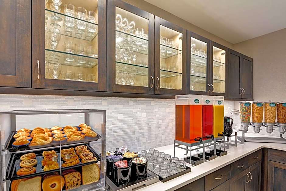 Homewood Suites By Hilton West Bank Gretna