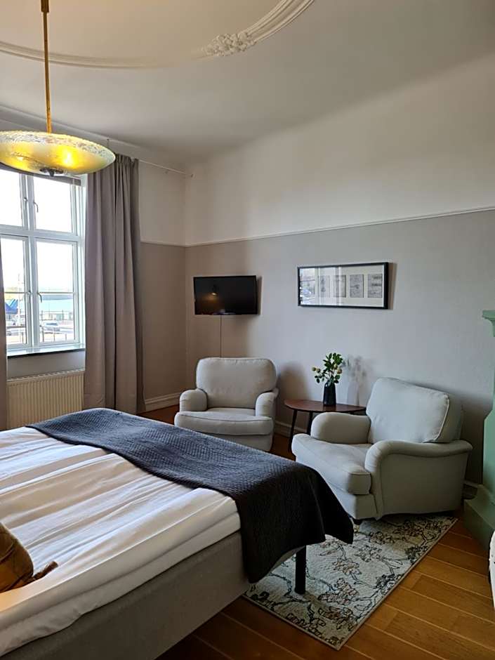 Hamnhotellet Kronan