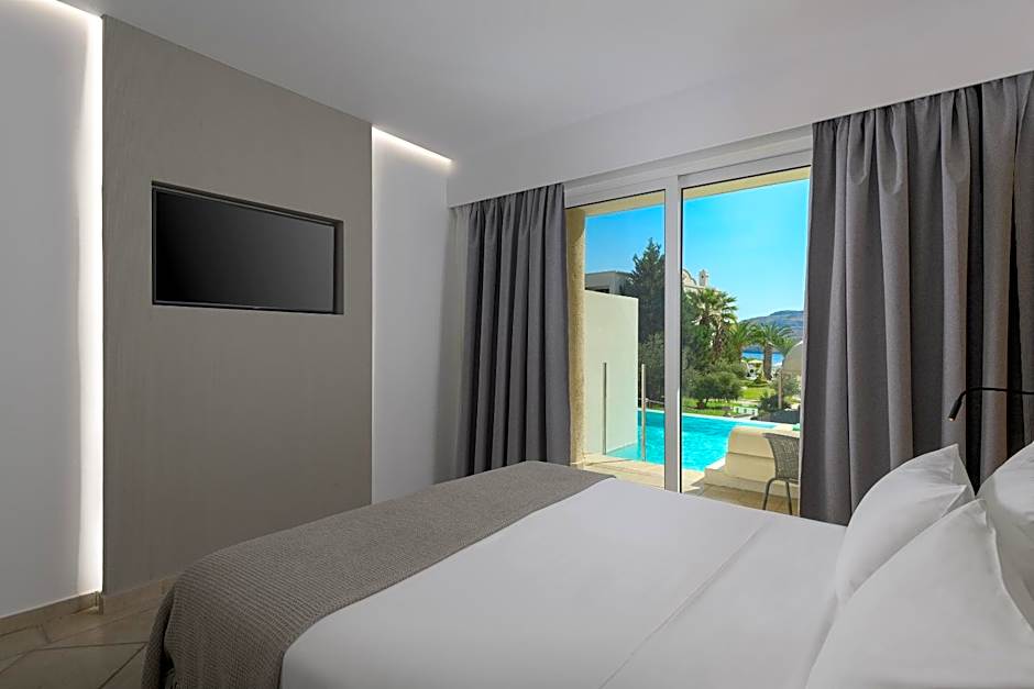Foto 1 von 4 von Suite with Shared Pool & Garden View