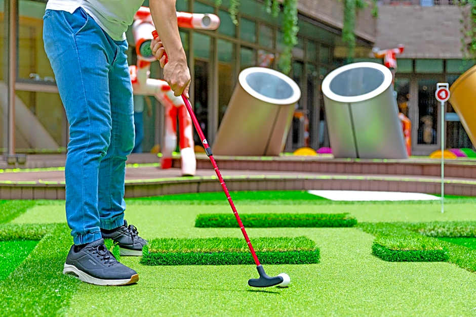 Fame Hall Garden Hotel