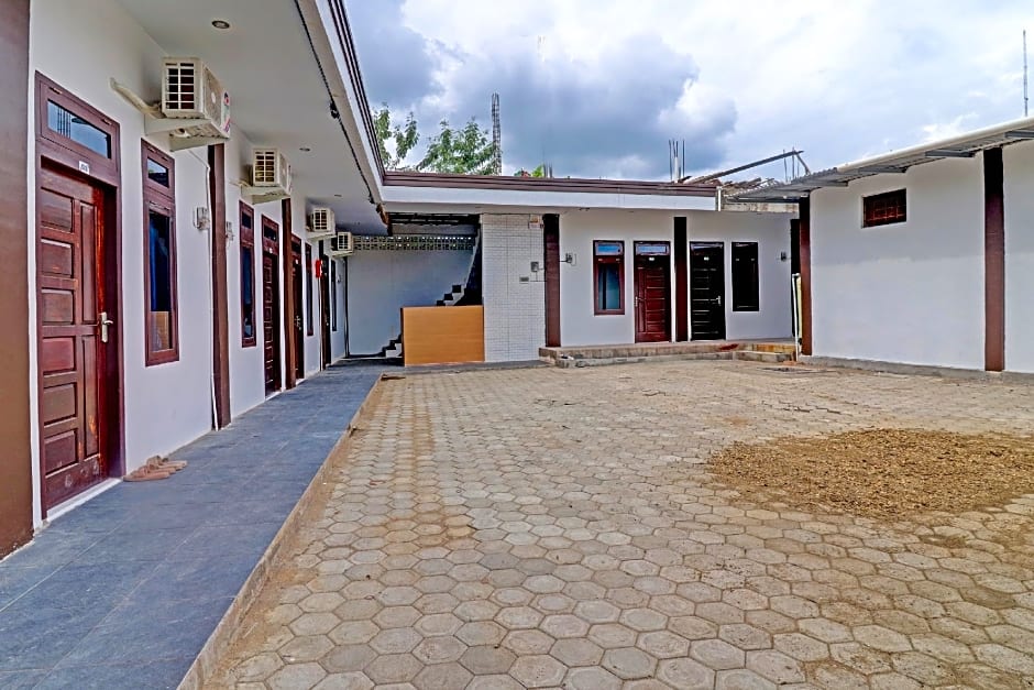 Super OYO 91497 Waskita Residence Syariah