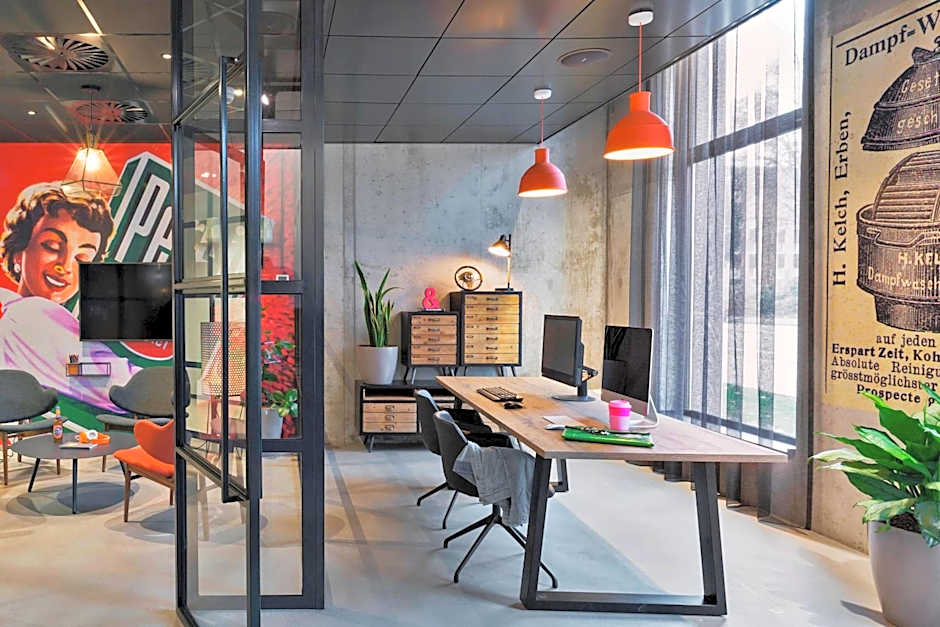 Moxy by Marriott Duesseldorf South