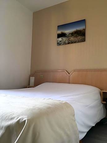 Double or Twin Room with Courtyard View