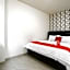 RedDoorz near Palembang Trade Center 3