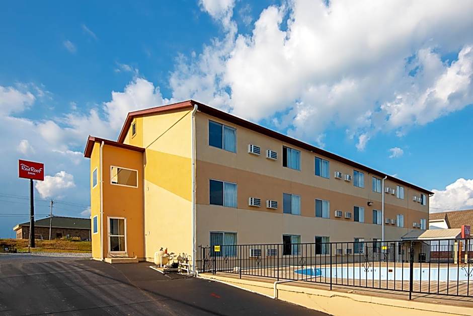 Red Roof Inn Cameron