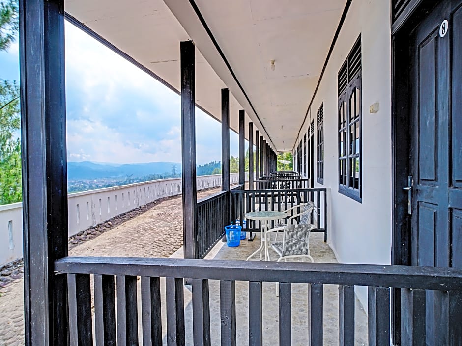 91562 Hotel & Cafe Angkasa Golat