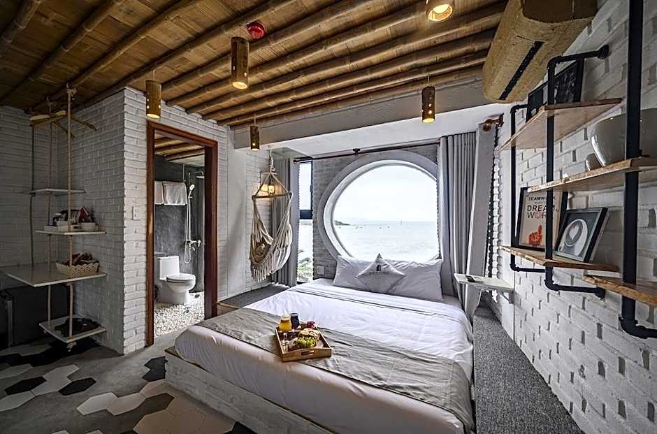 Mira Bai Xep - The Hidden Jewel