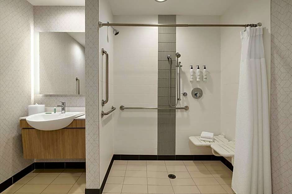 SpringHill Suites by Marriott Roanoke