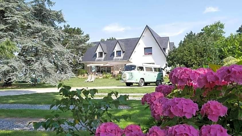 Chambres d'Hôtes "Les Pins"