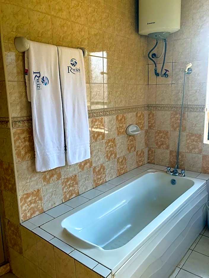 Rwizi Arch Hotel
