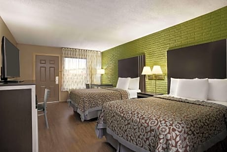 2 Double Beds 2nd floor Non-Smoking