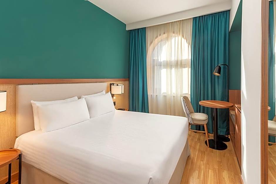 Hotel Elche Centro Affiliated by Meliá