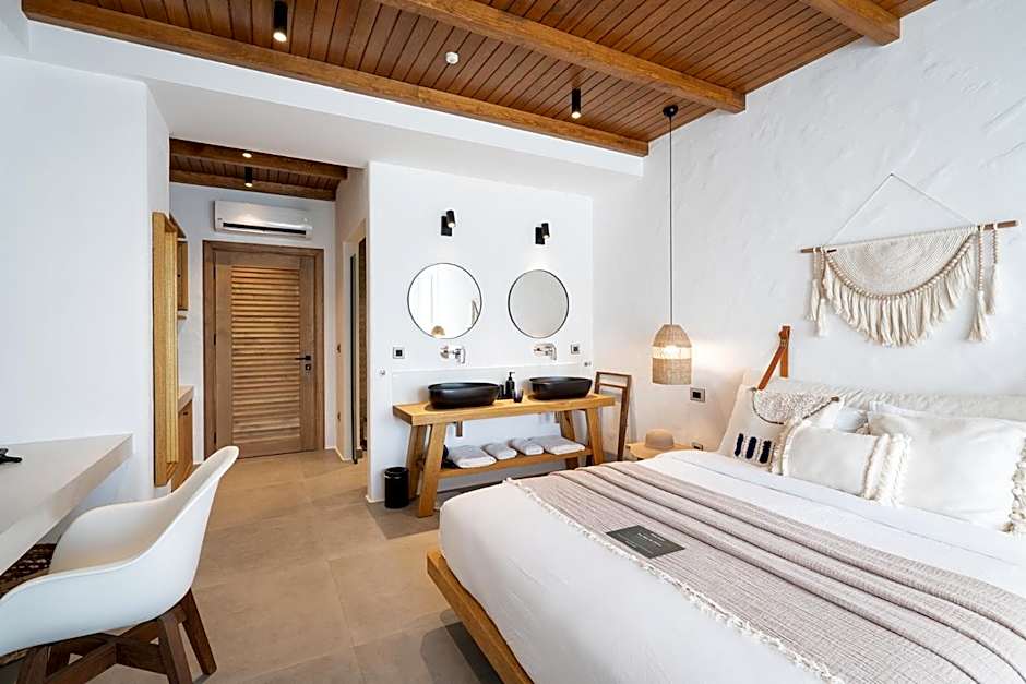 Nomad Hotel Side - Adults Only
