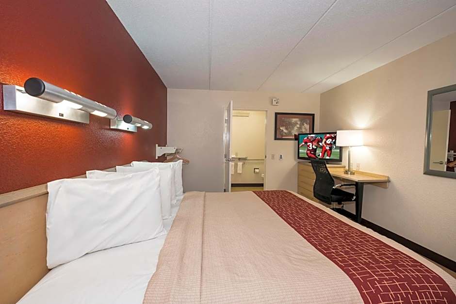 Red Roof Inn - West Monroe