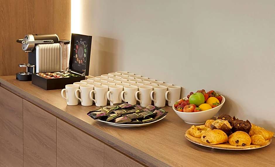 Hyatt Place London Heathrow Airport