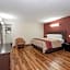 Red Roof Inn Starkville - University