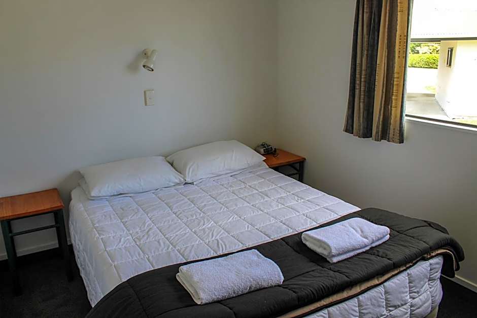 Holdens Bay Holiday Park