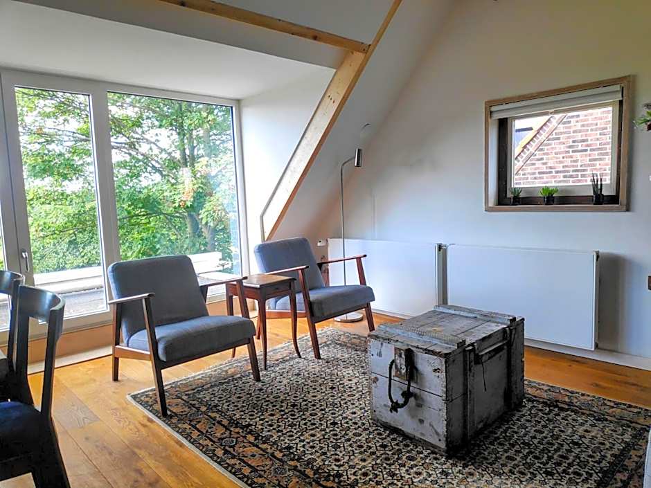 The Grutto, private apartment 25 min from city center