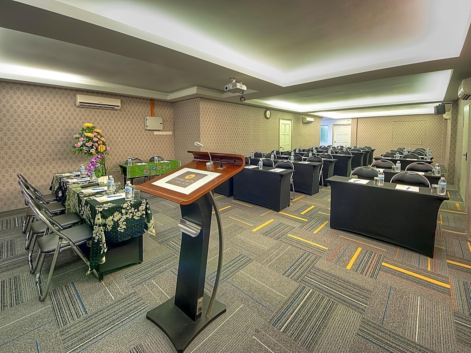 Arenaa Batik Boutique Hotel