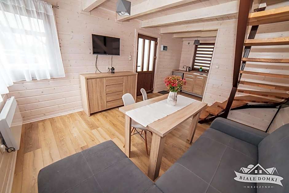 Białe Domki Mrzeżyno