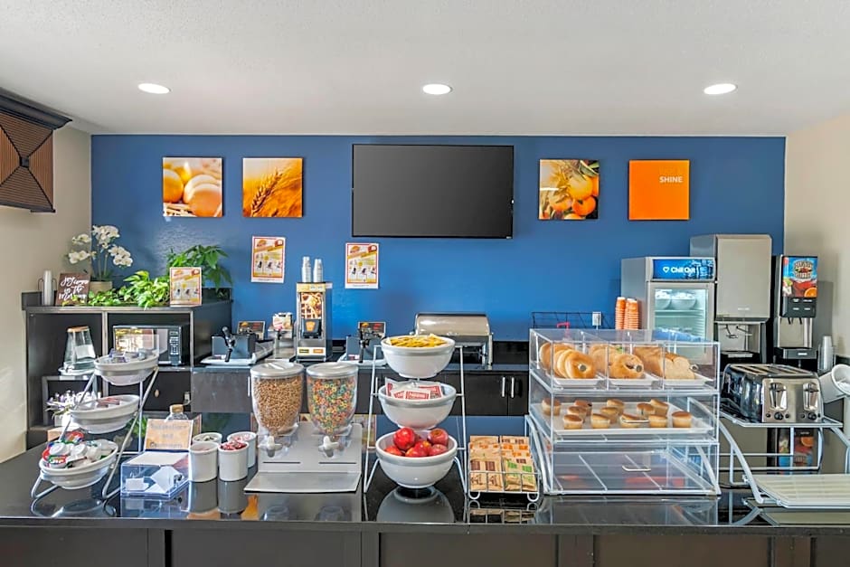 Comfort Suites Saint Charles