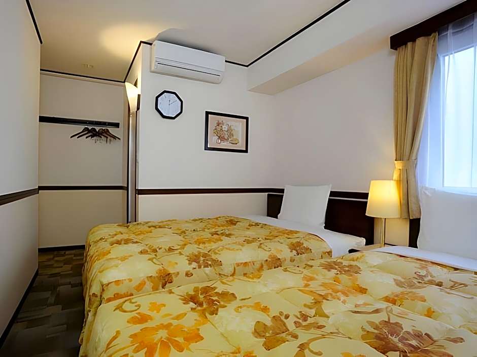 Toyoko Inn Yamanote-Sen Otsuka-Eki Kita-Guchi No.2