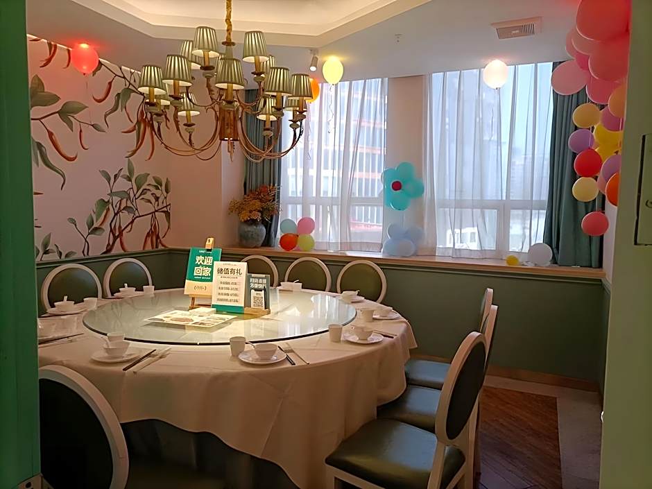 Calvin Hotel