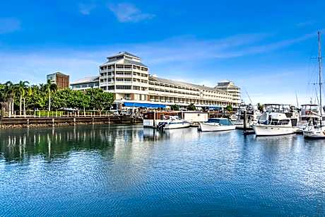 Shangri-La Hotel The Marina Cairns