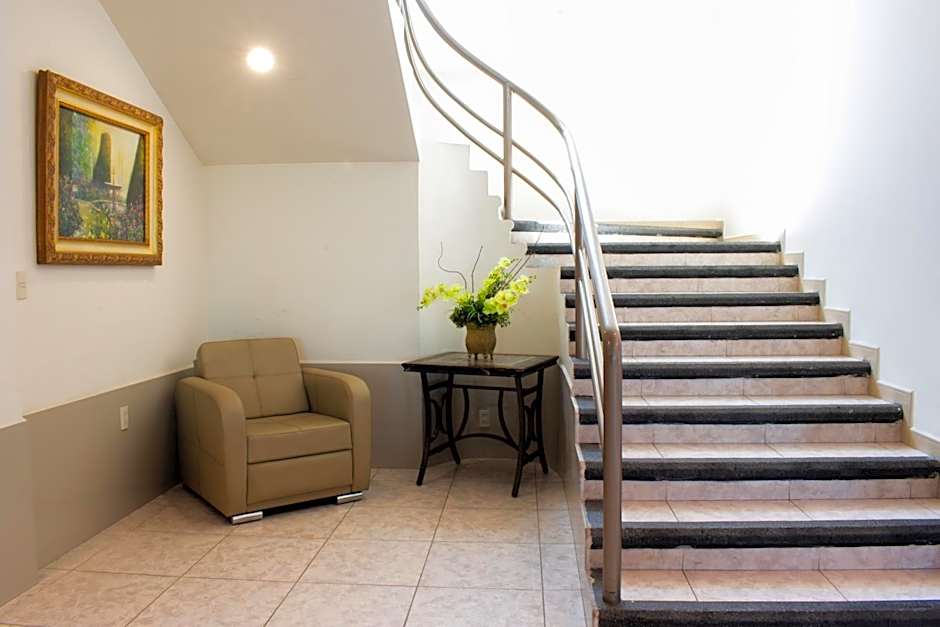 Hotel Aliana